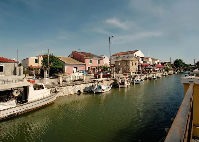 Kostas River 2-bedroom House Apartment *