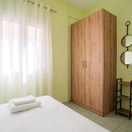 Kostas River 2-bedroom House *