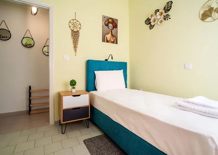 Kostas River 2-bedroom House